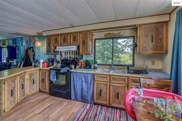 Starrs Acreage: 830 Kootenai Cutoff Rd, Sandpoint, ID 83864